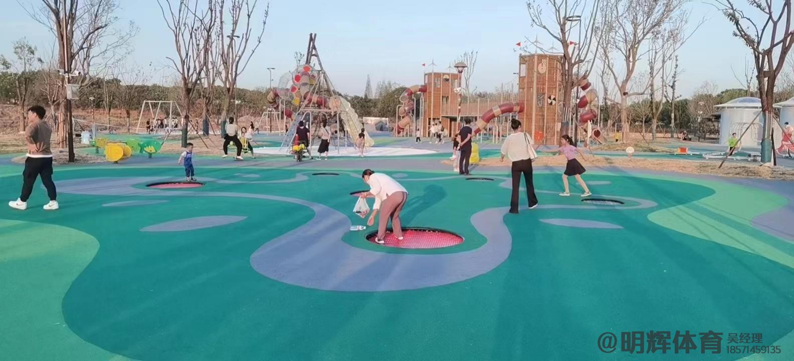 西宁公园跑道是用什么材料做成的